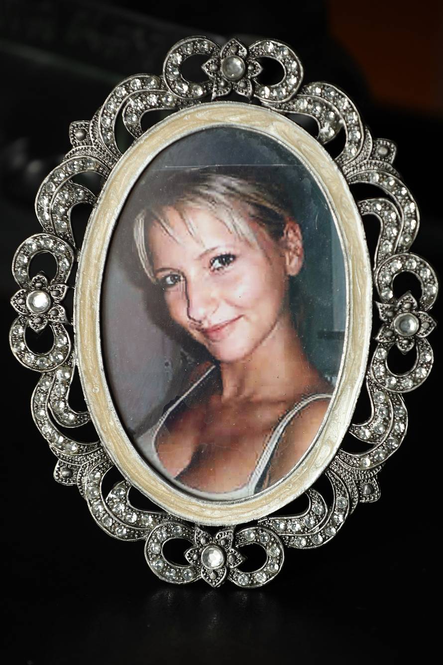 U zatvoru je umro Mladen Šlogar, ubojica Ivane Hodak