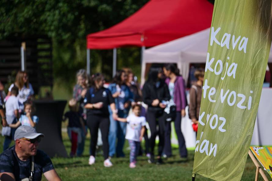 Zagreb:  Ekotlon na jezeru Bundek