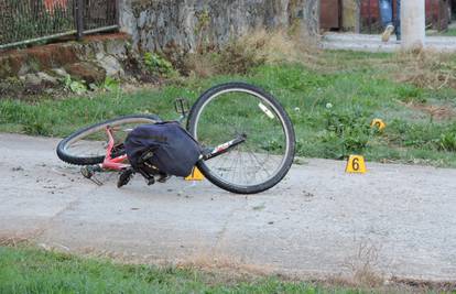 Vozio je prebrzo: Autobusom udario i usmrtio biciklisticu