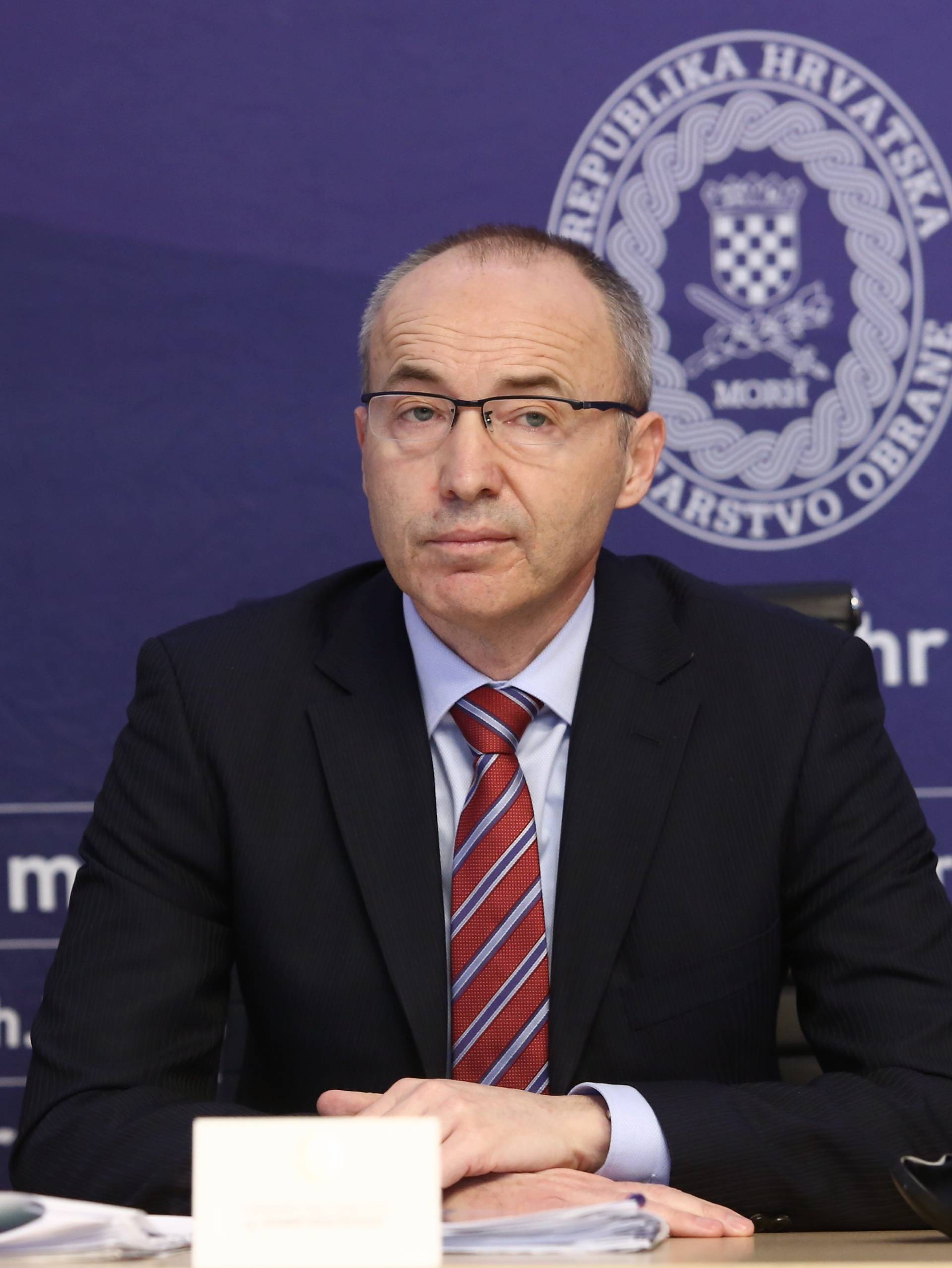 Ministar Krstičević predstavio vojne prioritete za ovu godinu