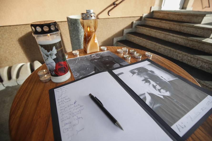 Oproštaj od Akija Rahimovskog u Novom Mestu