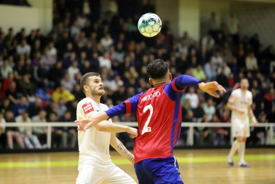 Splićani ostavili dinamovce na dnu: Žestoki derbi Torcide i Dinama na prepunim Gripama