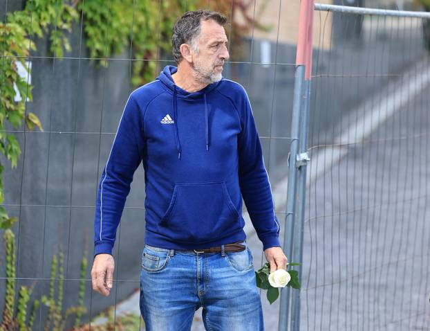 Zagreb: Posljedni ispraćaj novinara Roberta Valdeca 