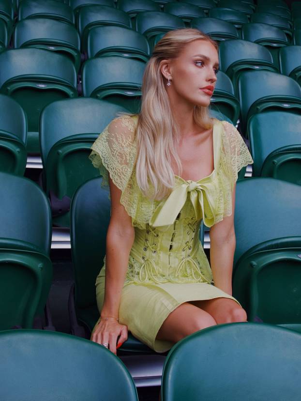 FOTO Zovu je 'najpoznatija žena u muškom tenisu', a sada joj se upliću u život: 'Znaš li ti za to?'