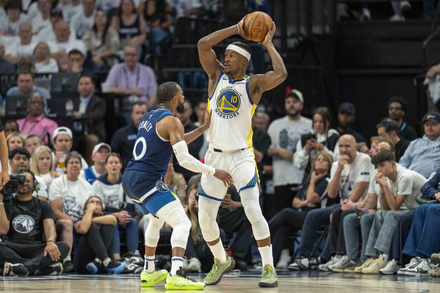 NBA: Playoffs-Golden State Warriors at Minnesota Timberwolves