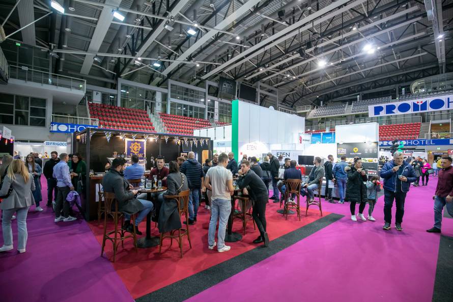 Pizza majstori otkrivaju tajne zanata u Poreču: pogledajte izradu i kušajte najbolju hranu