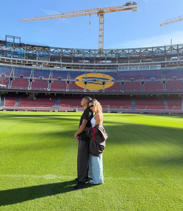 FOTO Brazilci imaju ukusa! Evo koga ljube njihovi nogometaši