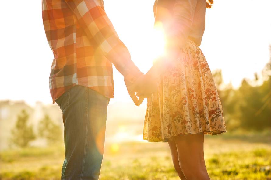 Čak 40 posto Australaca od 18 do 24 g. nikad se nije seksalo