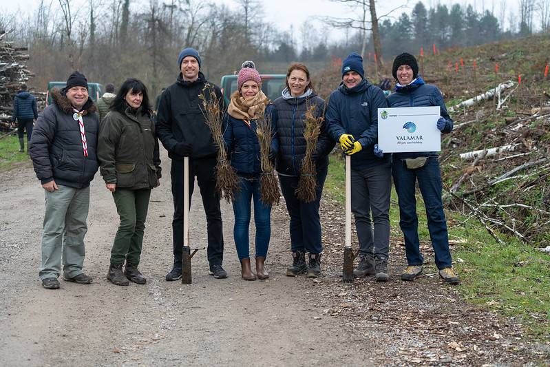 U godinu dana projekta Co2mpensating by planting posađeno preko 75,000 sadnica