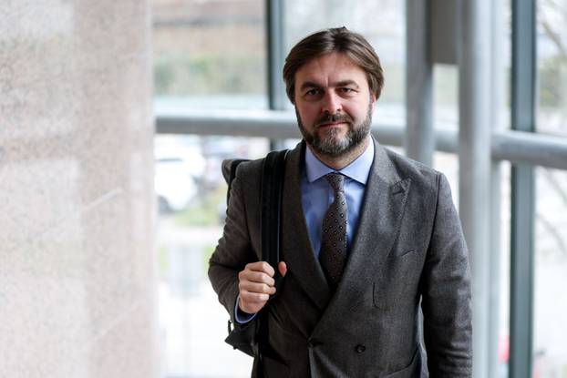 Zagreb: Dolazak na 157. sjednicu Vlade RH