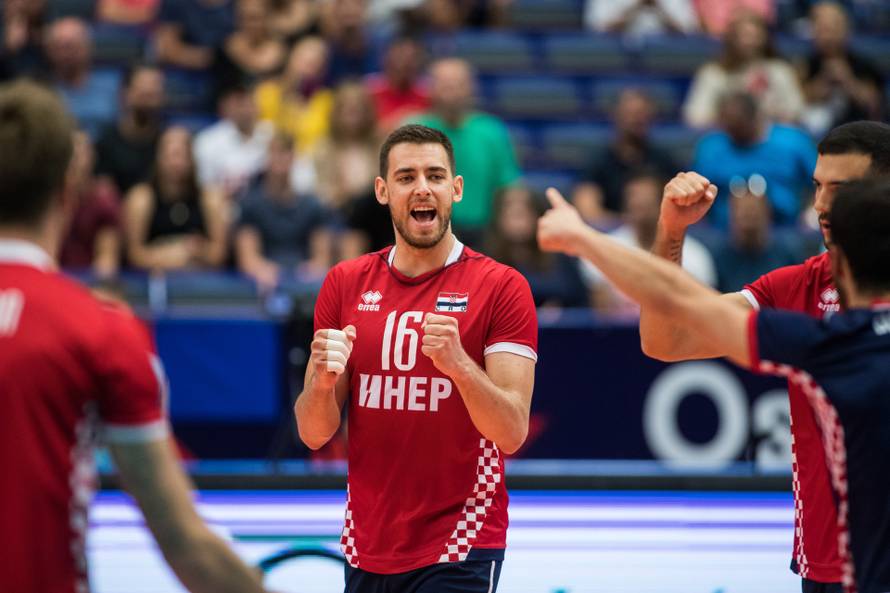 Hrvati ozlijedili svog kapetana, napravili mali šou i završili Euro: Slovenci nas poslali kući