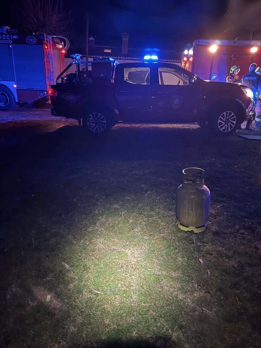 FOTO Planula kuhinja u Rovinju, papirić je natopio benzinom