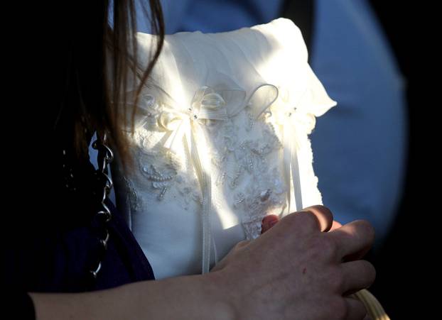 ARHIVA - 2011. Luka i Vanja Modri? vjen?ali se u zagreba?koj crkvi Gospe Lurdske