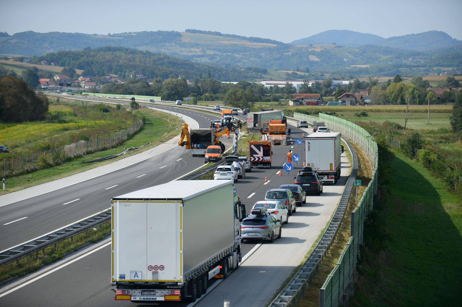 Breznica: Velika prometna nesreća na A4