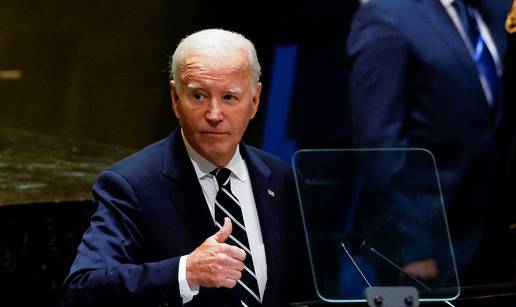 Biden: Ukrajinci smiju napasti Rusiju američkim raketama!