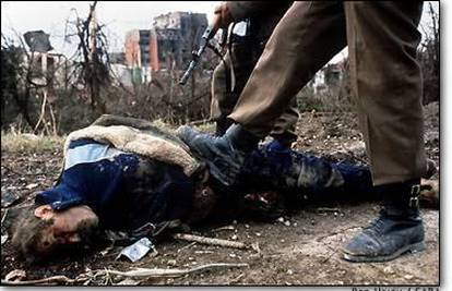 U Bosni i Hercegovini u ratu ubijeno 97.000 ljudi