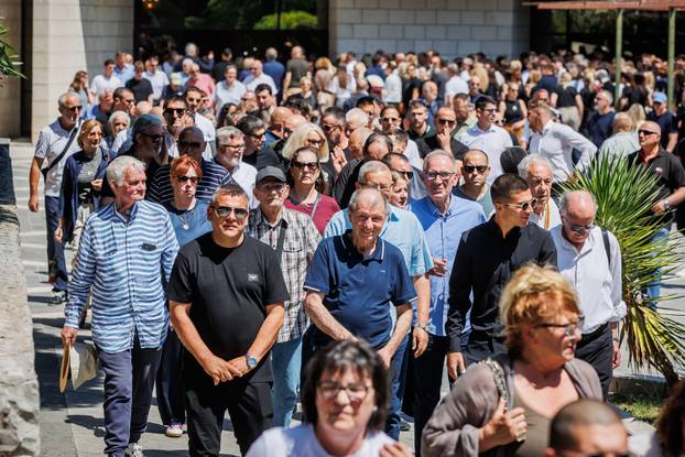 Split: Posljednji ispraćaj Ive Bege Hajdukovog igrača na Lovrincu