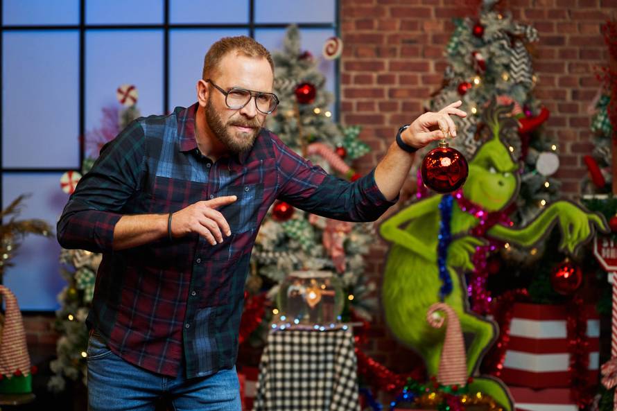 Pažanin je u 'Tri, dva jedan - ho, ho, ho!' pokazao novi imidž,  kako vam se sviđa?