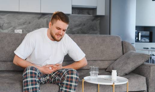 Ovo su simptomi raka &zcaron;eluca koje ne treba ignorirati - Godi&scaron;nje odnese milijun &zcaron;ivota