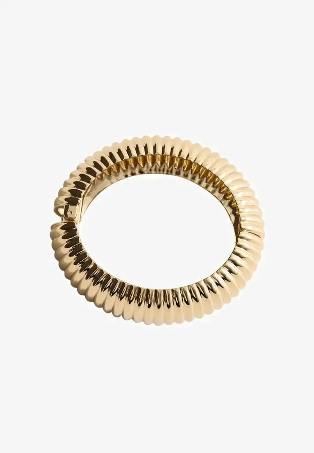 Pregledali smo ponudu za vas! Sjajne narukvice za party dane