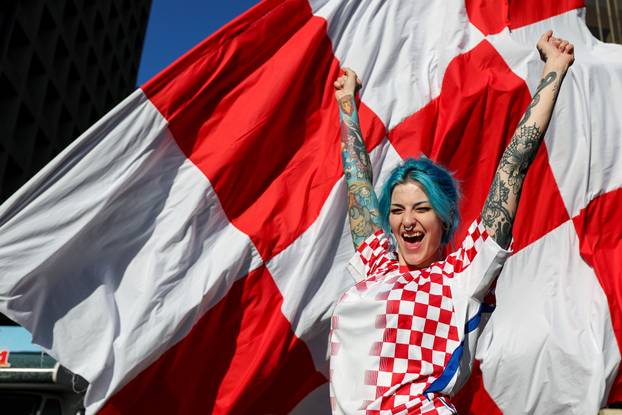 SP 2026 Dallas: Velika povorka hrvatskih navijača u Dallasu uoči utakmice Engleske i Hrvatske na Svjetskom prvenstvu