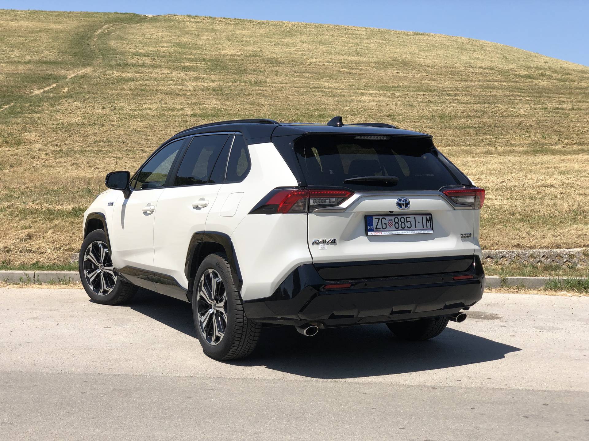 Toyota RAV 4: Novi plug-in hibridni pogon za mnogo snage i vrlo malu potrošnju benzina