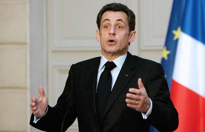 N. Sarkozy punici rješava probleme s kanalizacijom