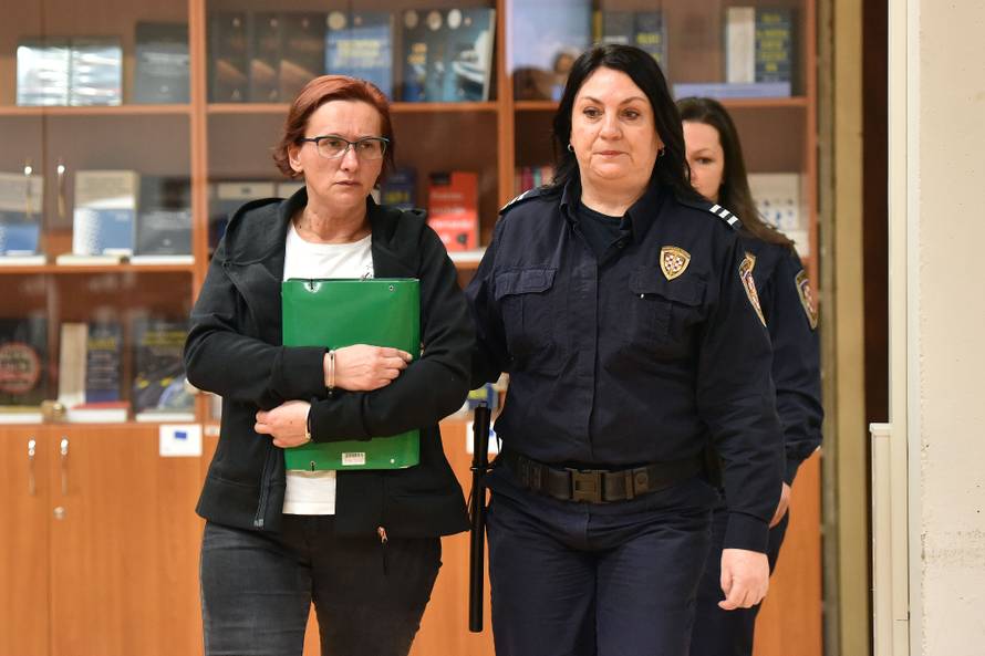 'Majka je dolazila u policiju i pitala za Jasminu, otac nikada'