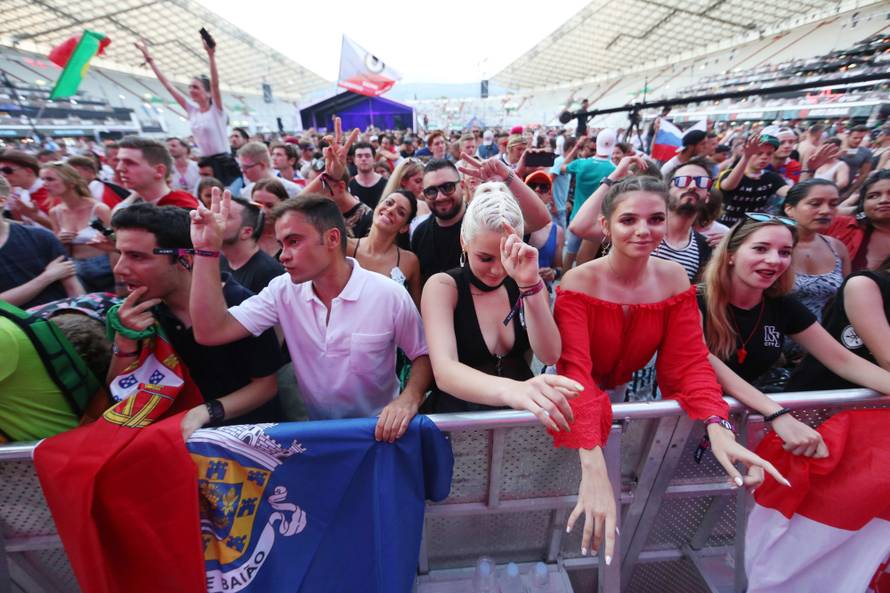 'Pobjegla sam od supruga zbog partyja i golotinje na Ultri...'