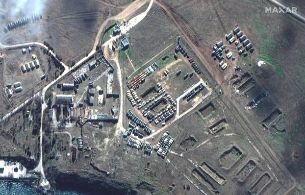 A satellite image shows new deployments and military equipment in Novoozernoye