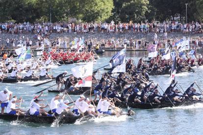 FOTO Počeo 27. Maraton lađa!