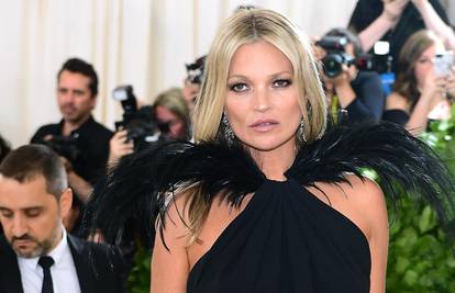 Kate Moss bijesna zbog glasina o sebi: 'Nisam uzimala heroin'