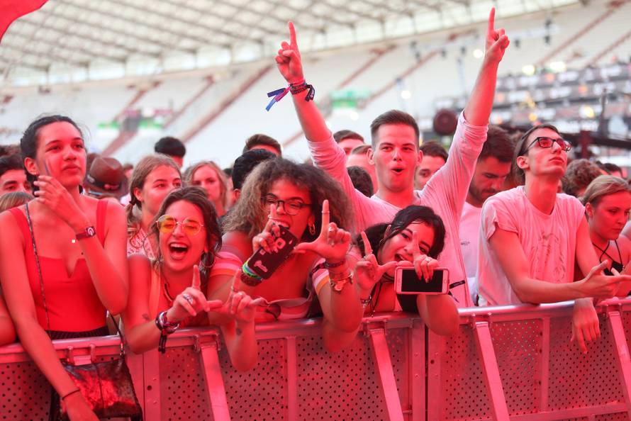 'Pobjegla sam od supruga zbog partyja i golotinje na Ultri...'