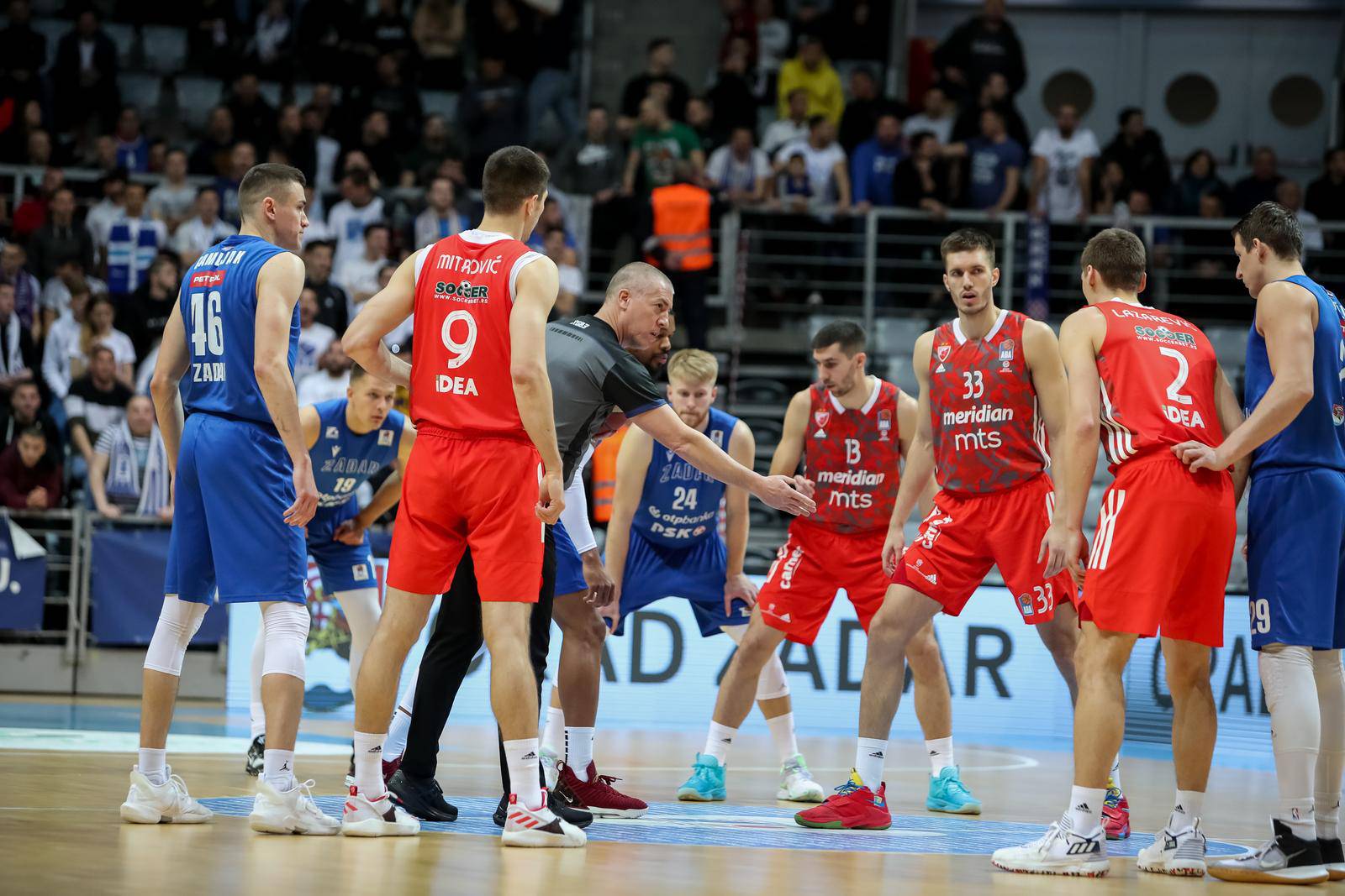 Košarkaši Crvene Zvezde pobijedili su Zadar s 76:95