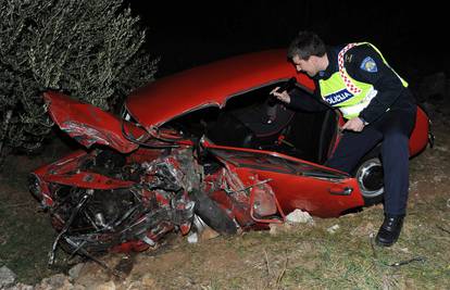 Šestero ozlijeđenih u sudaru kraj Šibenika, svi su u bolnici 