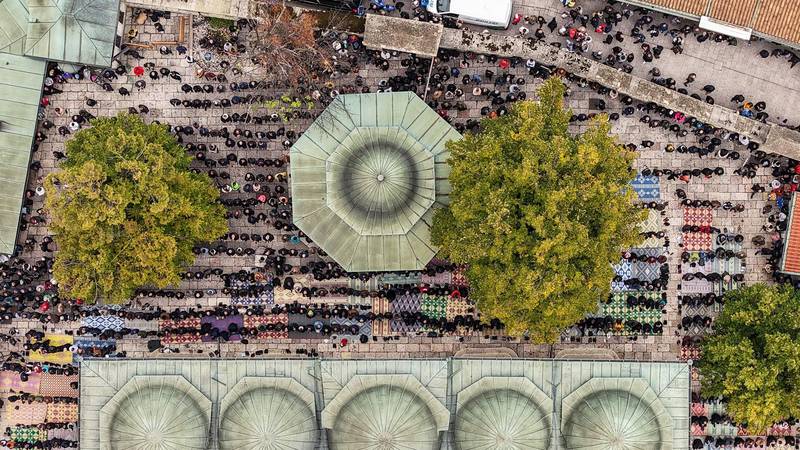 FOTO Nevjerojatni prizori iz Sarajeva: Pogled iz zraka na dženazu za Halida Bešlića