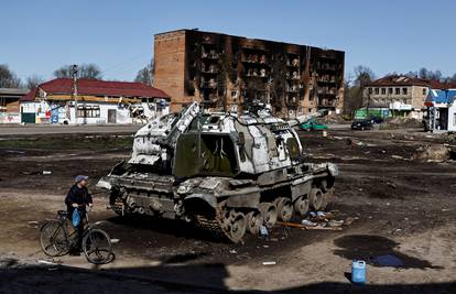 Rusija: Uništili smo  tvornicu oklopnih vozila u Kijevu i remontni centar u Mikolajivu