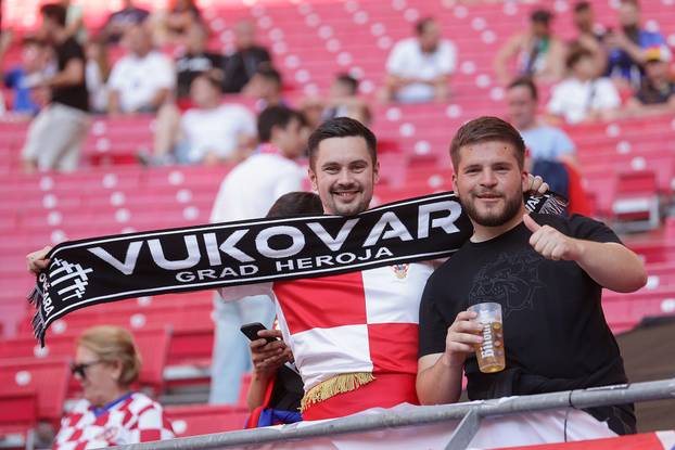 Leipzig: Navijači uoči početka susreta Hrvatske i Italije u 3. kolu skupine B na Europskom prvenstvu