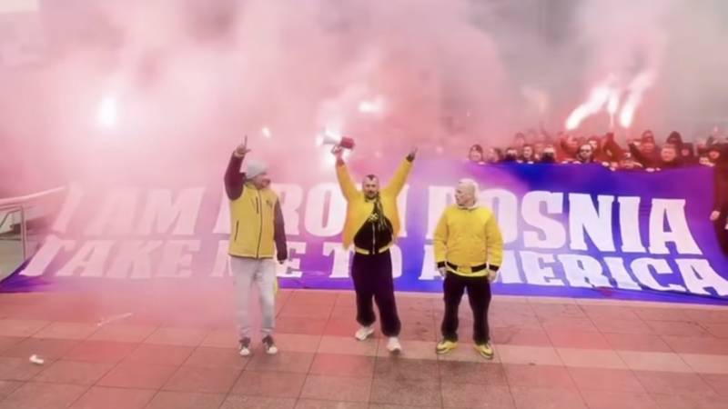 Dubioza kolektiv na stadionu je povela navijanje za Ameriku