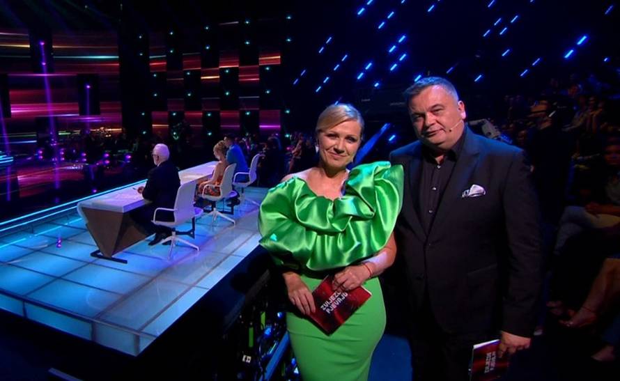 Barbara Kolar blistala u zelenoj haljini u finalu showa 'Zvijezde pjevaju': Duško ju je pohvalio