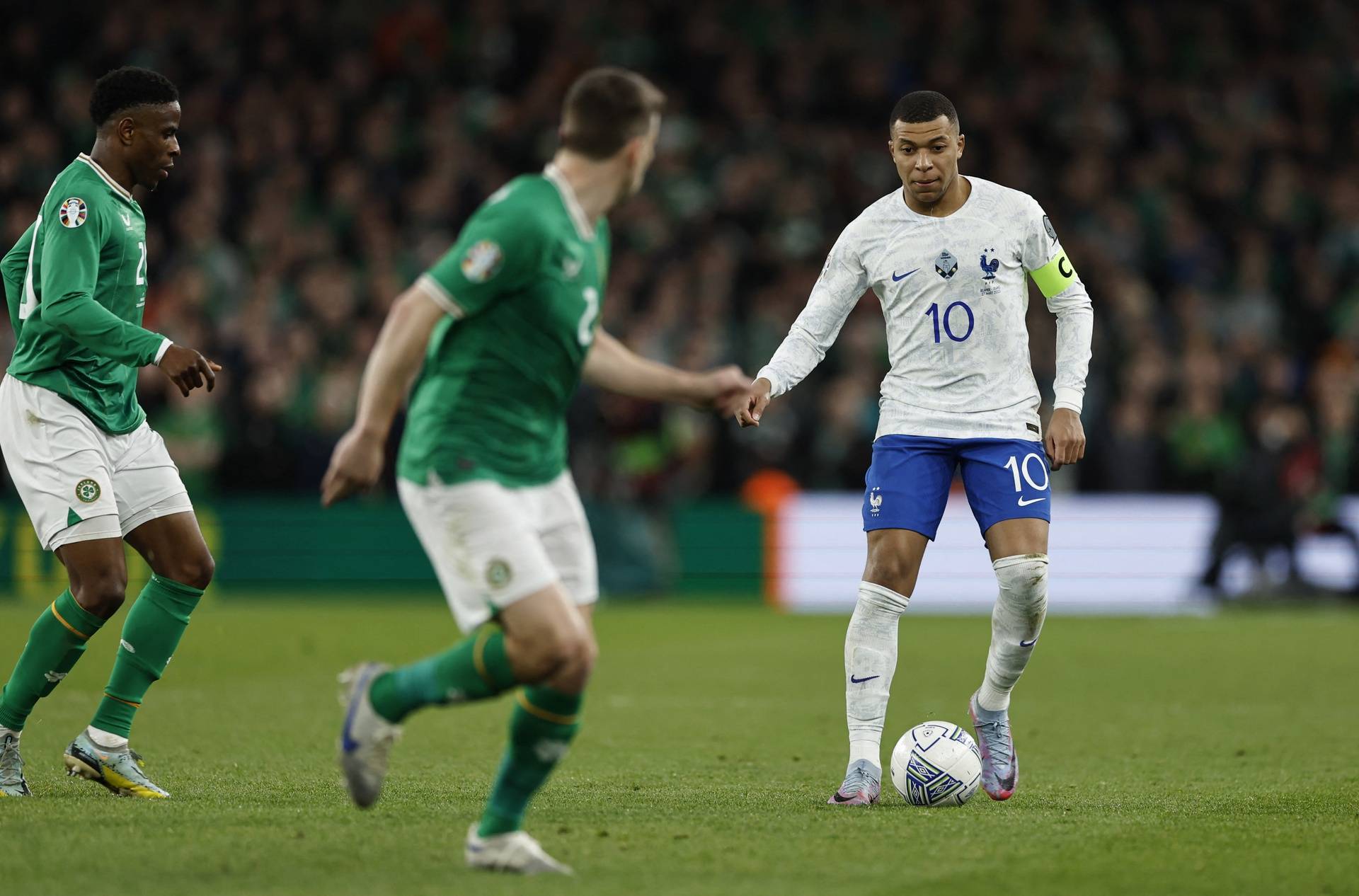 UEFA Euro 2024 Qualifiers - Group B - Republic of Ireland v France