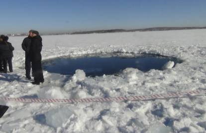 Ronioci u jezeru Čerbakul nisu našli nikakve tragove meteorita