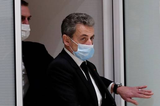 Nicolas Sarkozy dobio godinu dana zatvora zbog ilegalnog financiranja kampanje iz 2012.