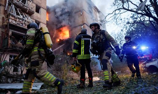 FOTO Strašne scene iz Kijeva! 14 ljudi poginulo u ruskom napadu