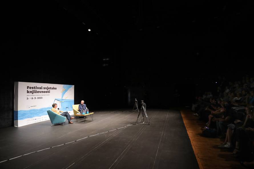 Zagreb: Otvaranje Festivala svjetske književnosti 2023. / "Razotkrivanje"