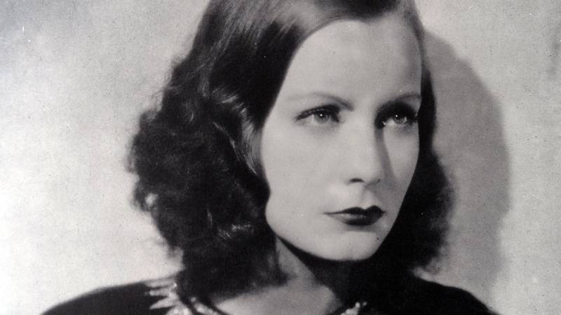 Tajanstvena Greta Garbo dugo je intrigirala javnost, umrla je na današnji dan 1990. godine