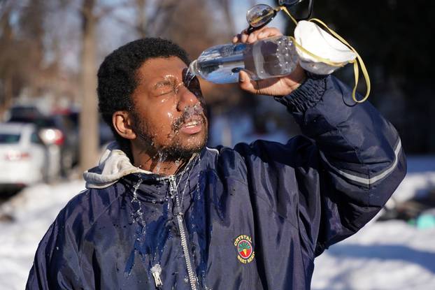 Aftermath of the fatal shooting of Renee Nicole Good, in Minneapolis