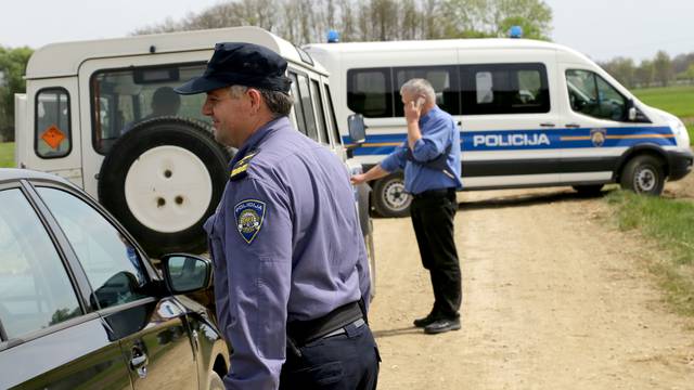 U polju u Međimurju našli tijelo muškarca, očevid je još u tijeku