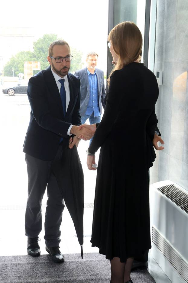 Zagreb: Komemoracija za preminulog novinara i urednika Nove TV Mislava Bagu