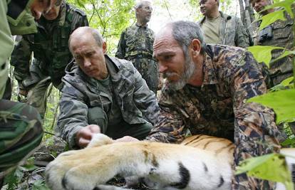 Putin ipak priznao: Neke moje avanture su ipak namještene 